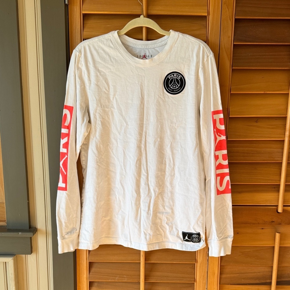 Jordan White Long-Sleeve Paris Saint Germain t-shirt size Large